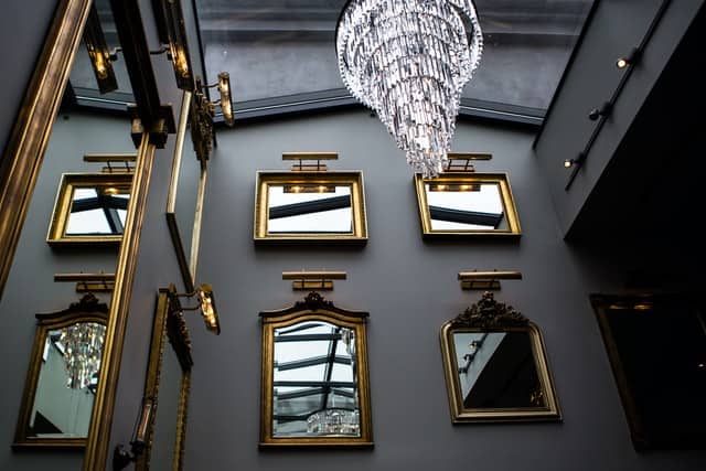 How many mirrors should you have in a room